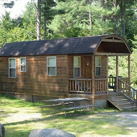 Lake George Escape - Campground Warrensburg Bagian luar foto