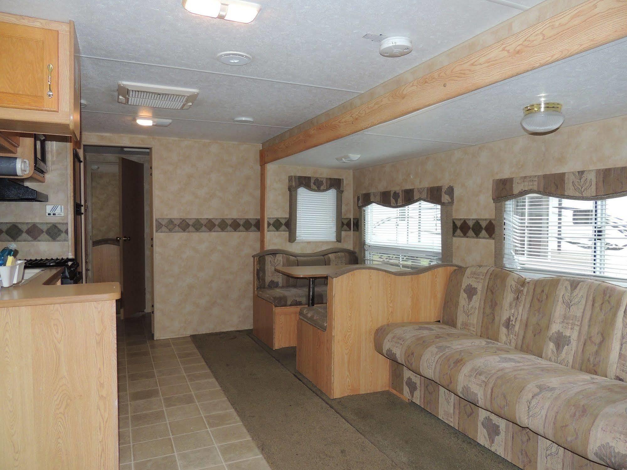 Lake George Escape - Campground Warrensburg Bagian luar foto